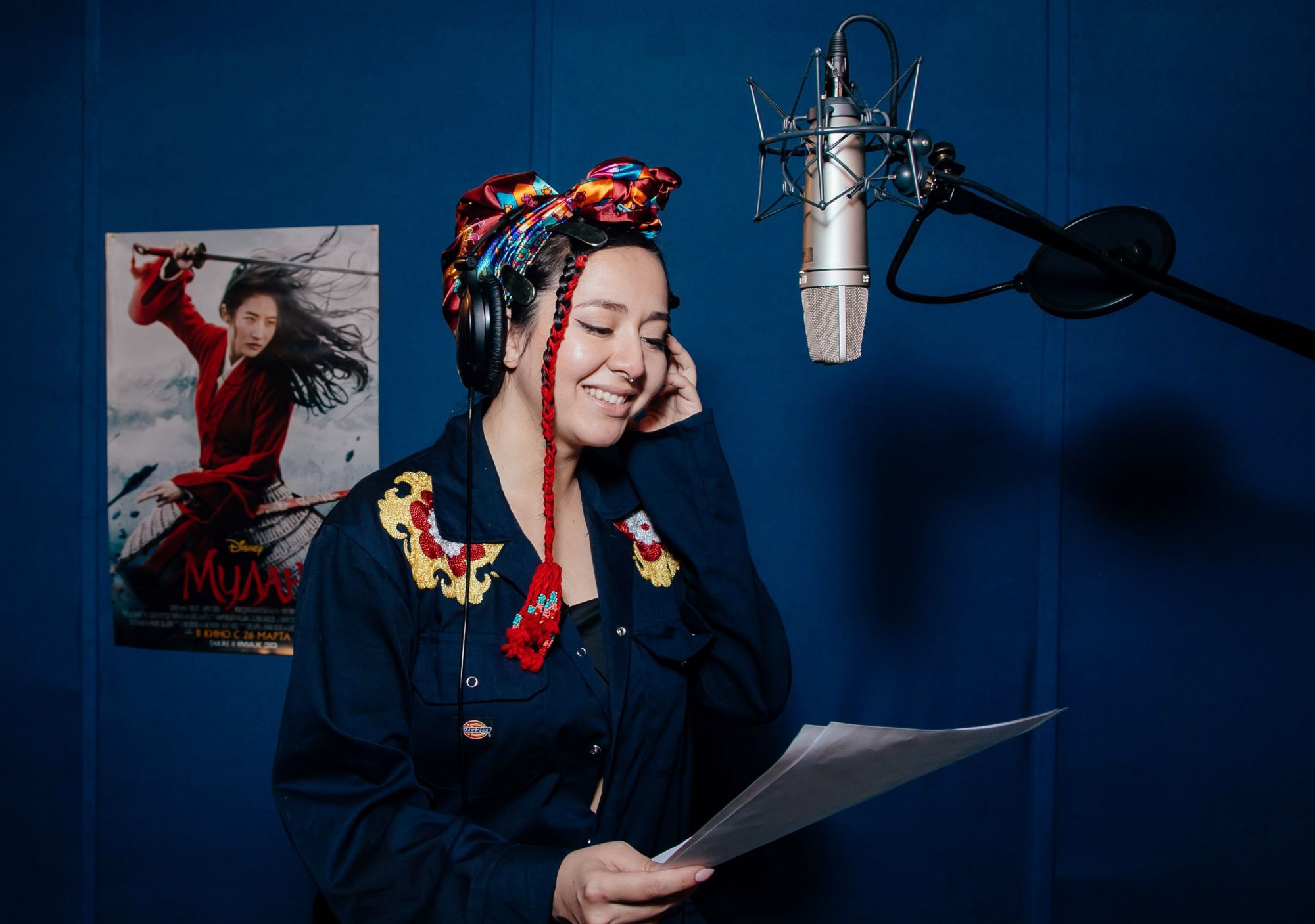 Певица Manizha исполнила заглавную песню к новому приключению Disney «Мулан»