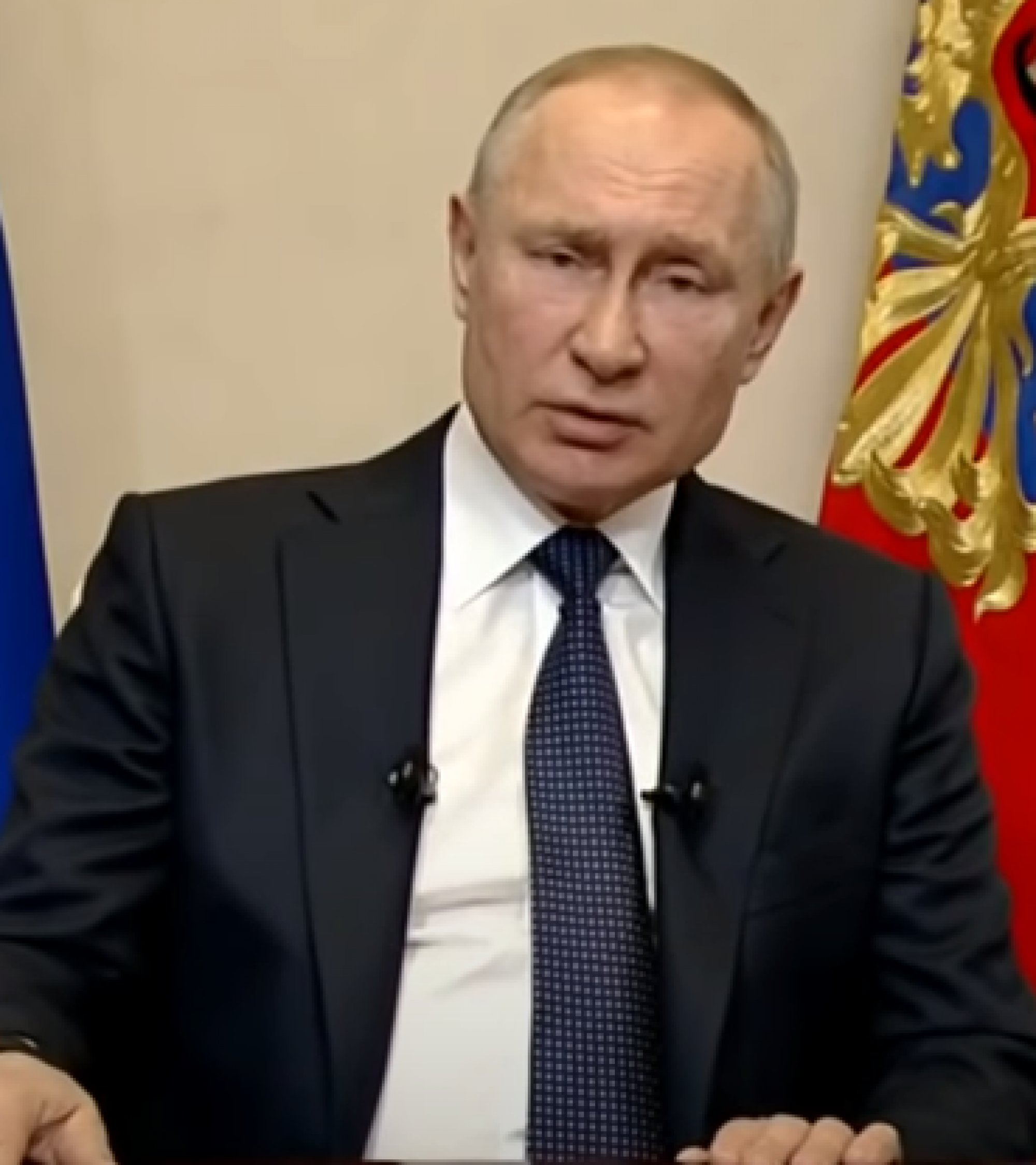 Россияне ждут сообщение Владимира Путина о продлении режима самоизоляции