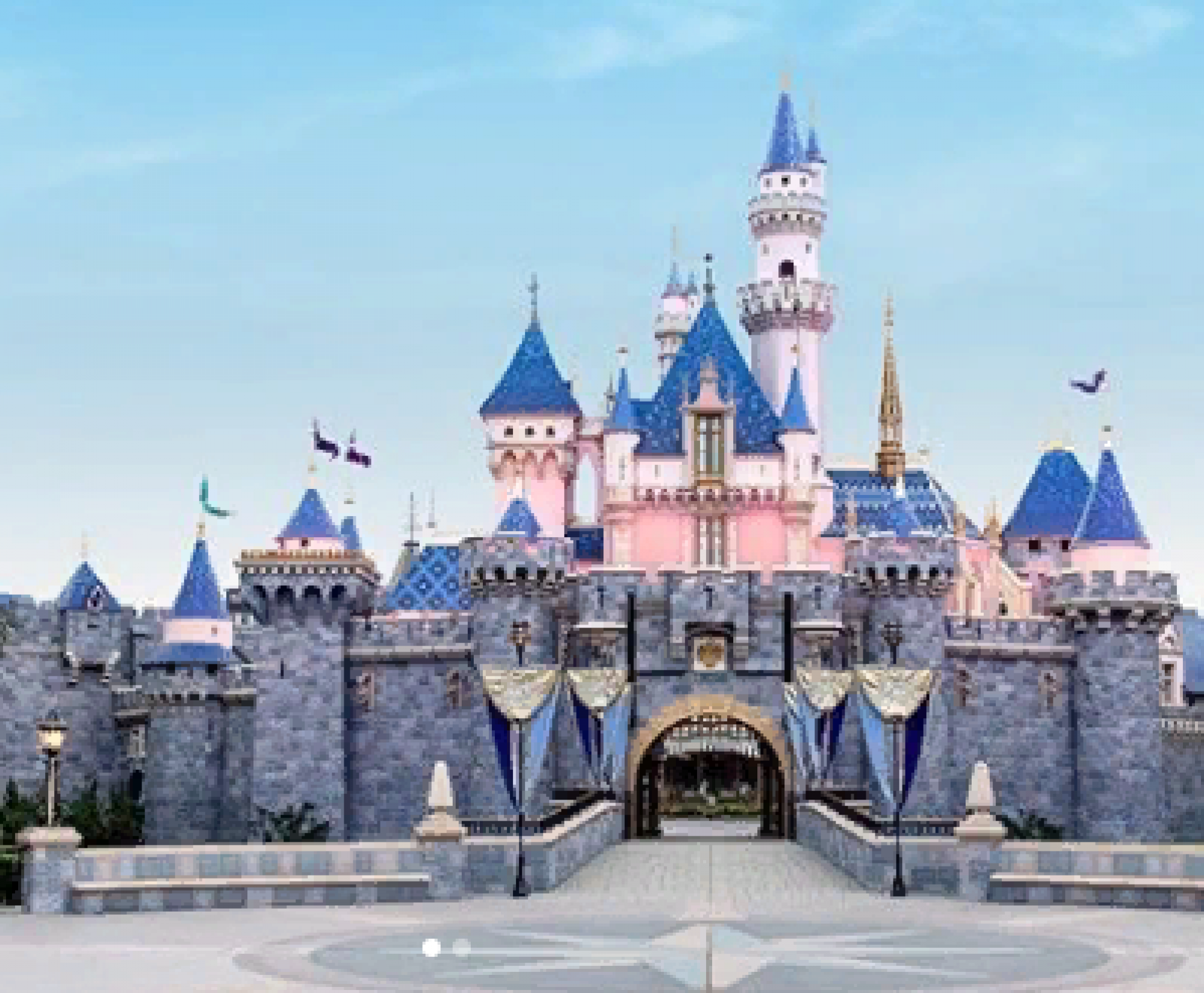 Компания Disney собирается уволить десятки тысяч сотрудников