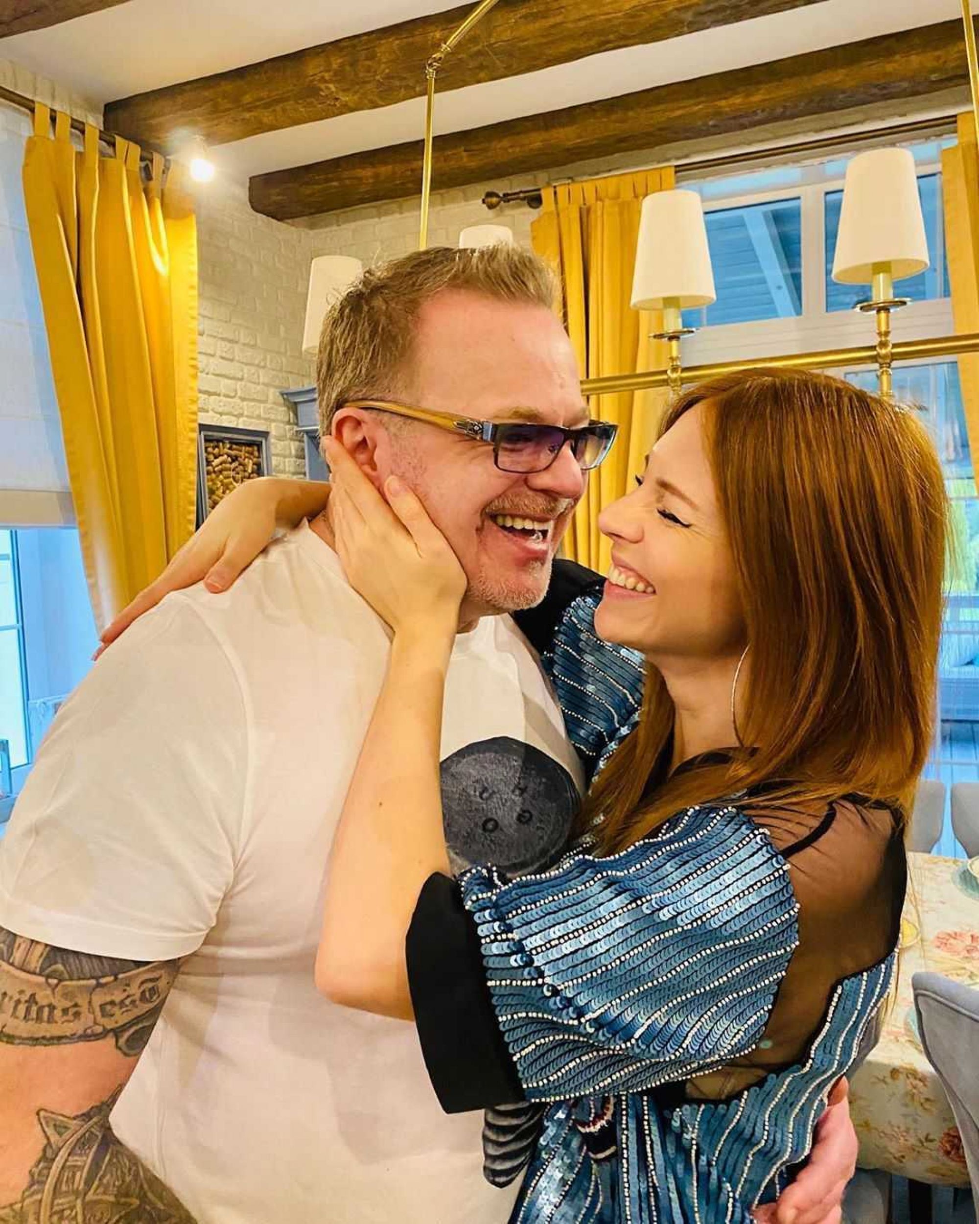 Наталья Подольская поделилась с фанатами семейным снимком после карантина Наталья Подольская поделилась с фанатами семейным снимком после карантина