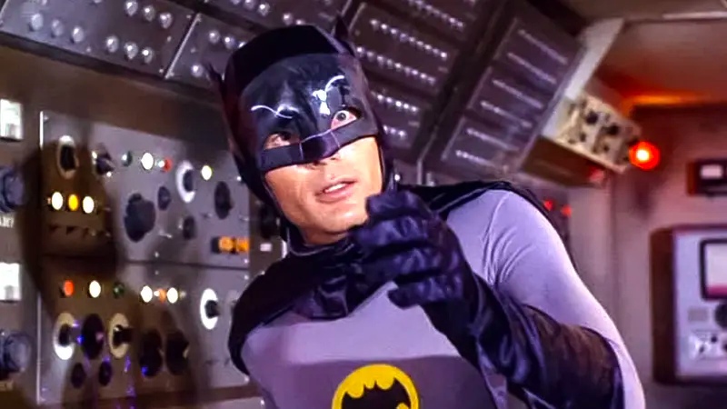 Все персонажи, которые появились в фильме «Флэш» (2023). И какие актеры сыграли камео