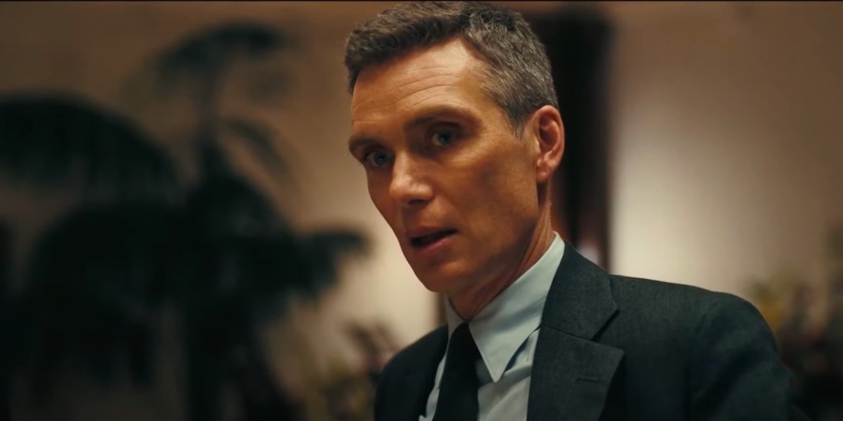 Фильм «Оппенгеймер» Кристофера Нолана похож на хоррор Фильм «Оппенгеймер» Кристофера Нолана похож на хоррор