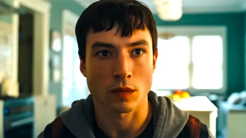 Все персонажи, которые появились в фильме «Флэш» (2023). И какие актеры сыграли камео