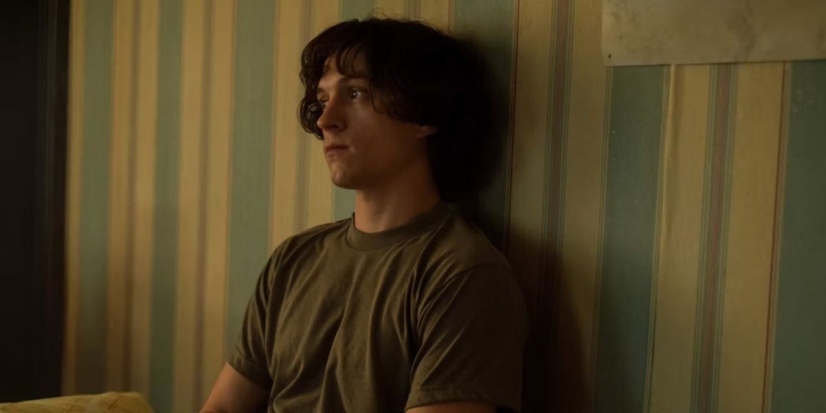 Очередной провал Тома Холланда - отзывы о сериале «Переполненная комната» Очередной провал Тома Холланда - отзывы о сериале «Переполненная комната»