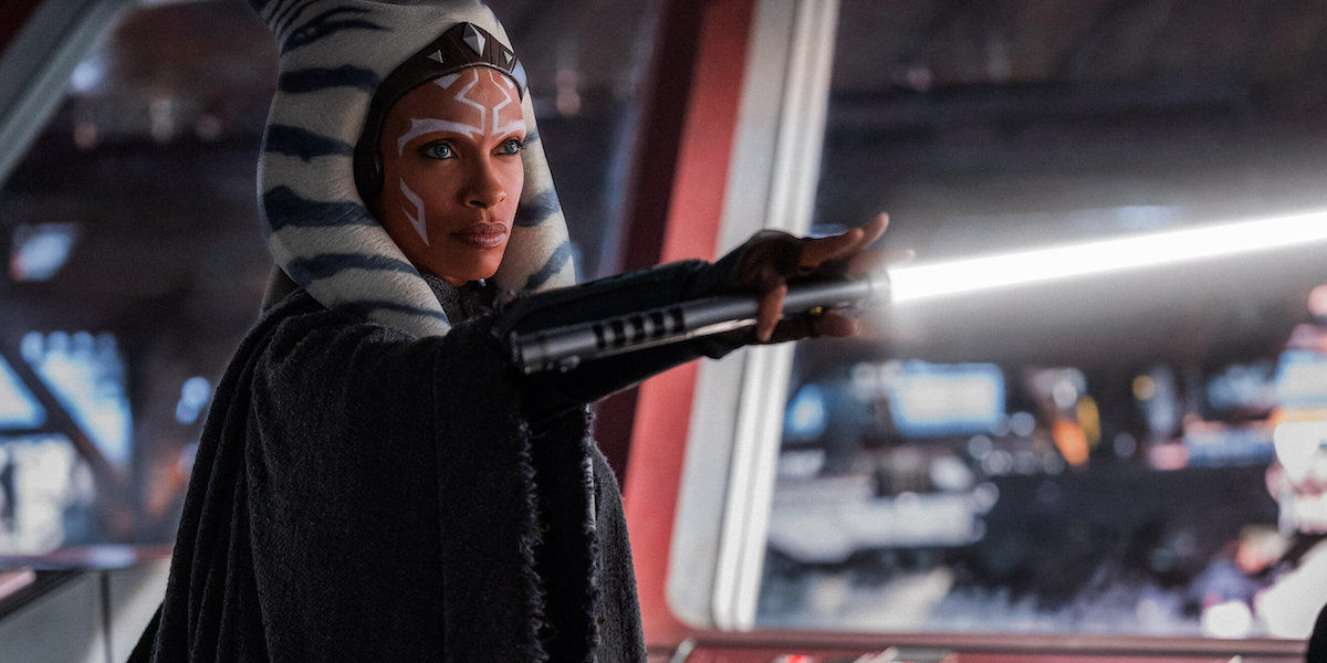 Критики хвалят и ругают сериал «Звездные войны: Асока» - вышли рецензии и оценки Критики хвалят и ругают сериал «Звездные войны: Асока» - вышли рецензии и оценки