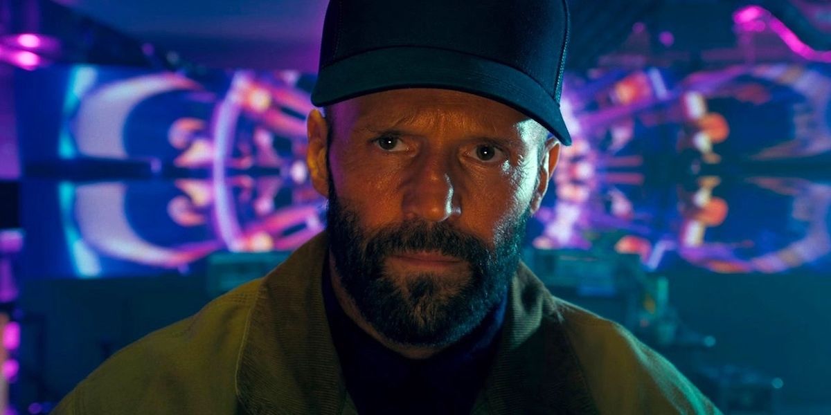 Вышел трейлер боевика «Пчеловод» с Джейсоном Стэйтемом от режиссера «Отряда самоубийц» Вышел трейлер боевика «Пчеловод» с Джейсоном Стэйтемом от режиссера «Отряда самоубийц»