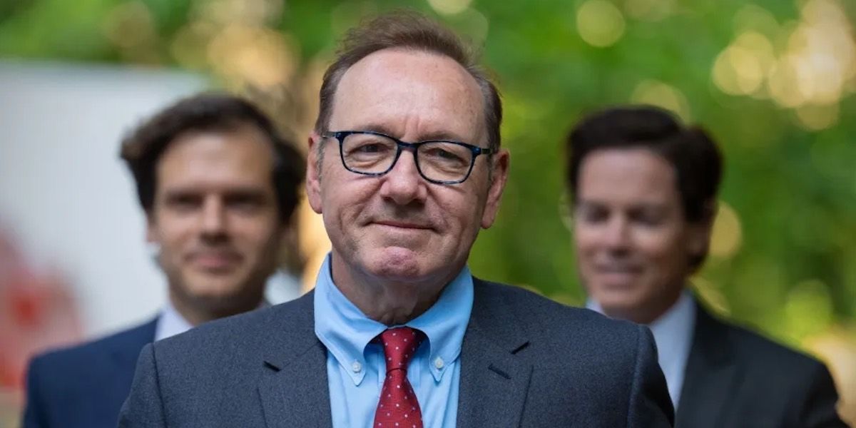 Кевин Спейси вернулся в кино - вышел трейлер фильма «Контроль» Кевин Спейси вернулся в кино - вышел трейлер фильма «Контроль»