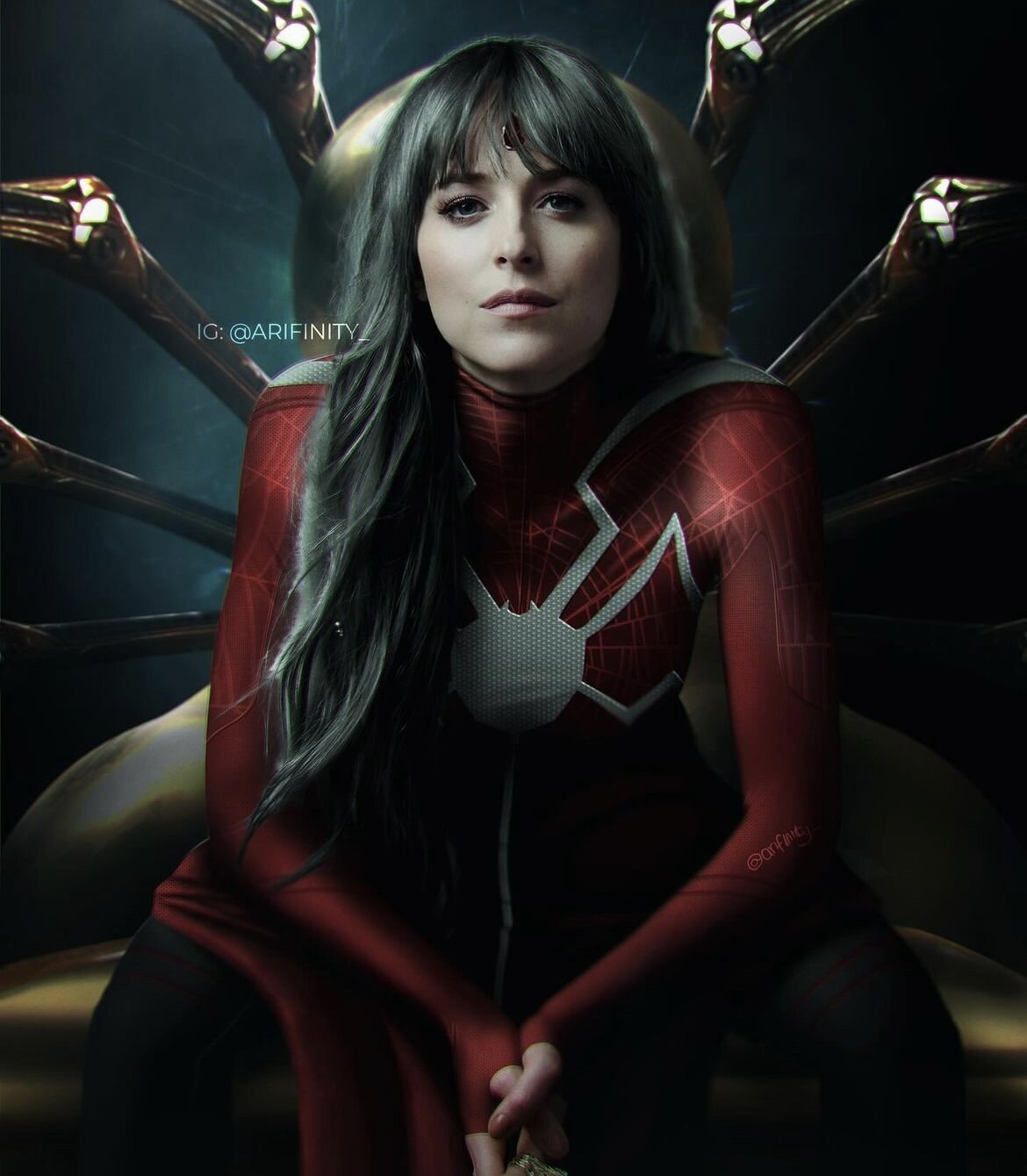 Мадам Паутина Дакоты Джонсон показана в знаменитом костюме на реалистичном арте