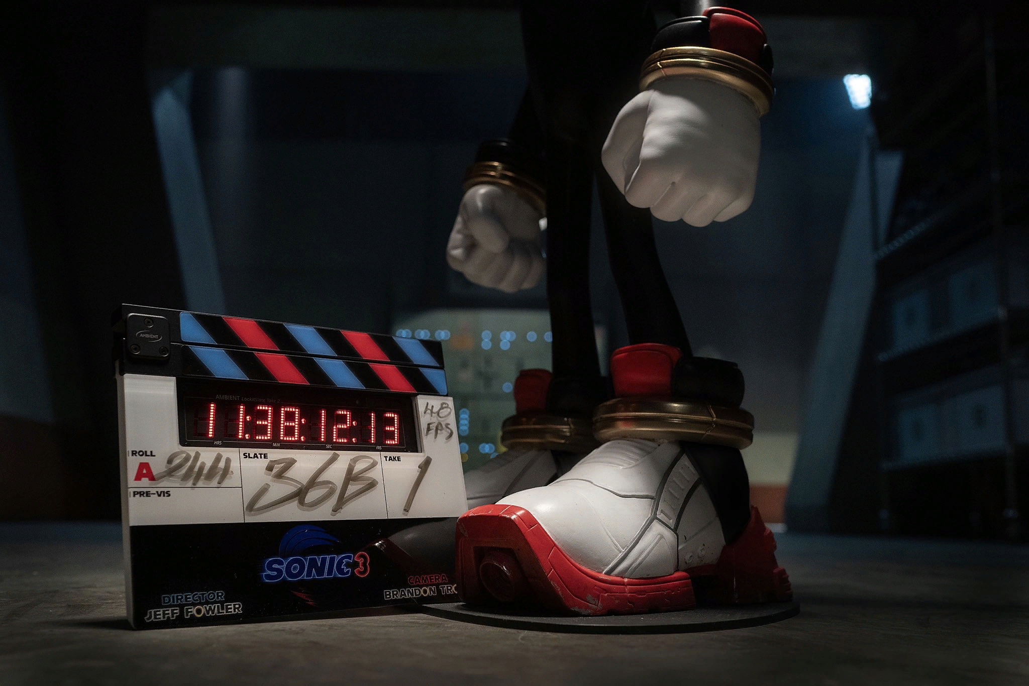 Первый кадр фильма «Соник в кино 3» показал Шэдоу