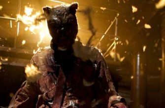 Ужасный Пух и запуганный Кристофер Робин на новых кадрах фильма «Винни-Пух: Кровь и мед 2»