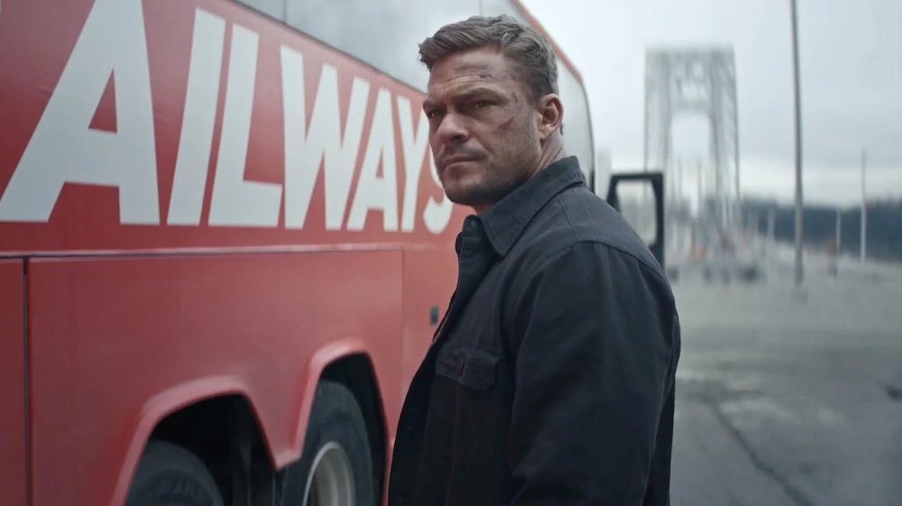 Тизер сюжета 3 сезона сериала «Ричер» есть в конце 2 сезона Тизер сюжета 3 сезона сериала «Ричер» есть в конце 2 сезона