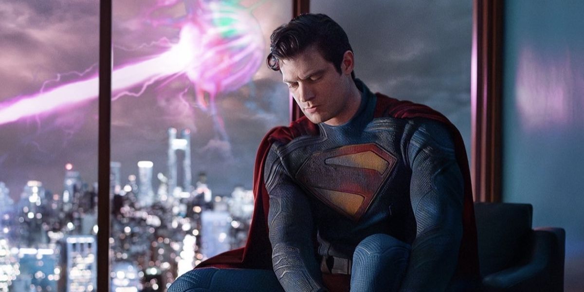 Джеймс Ганн обновил статус фильма «Супермен», прокомментировав первый трейлер